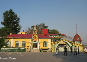 哈尔滨铁路江上俱乐部