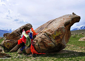 阿敦确鲁石头城