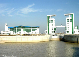 九曲河枢纽风景区