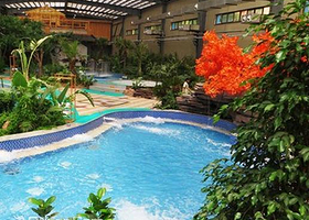 雪域温泉水世界