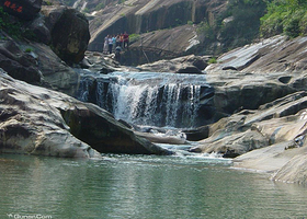 潮州青岚冰臼奇观