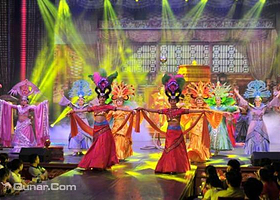 万盛江淮大戏院