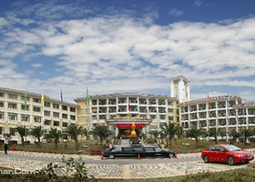 凤垭山基斯顿温泉度假酒店