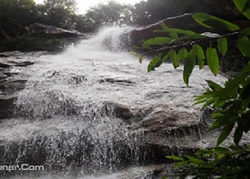 平山县老虎头漂流