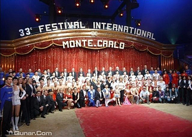 《泰山情缘之超越杂技秀》