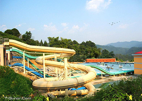 金罗湾水上乐园