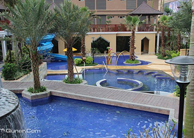 乐天冰泉水世界