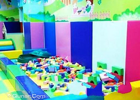 贝爱阳光儿童乐园