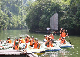 杨家溪军事漂流