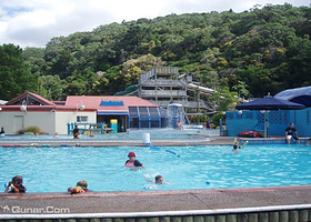 奥克兰湾蓝温泉