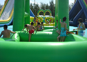 朝阳元素足球公园动漫水上乐园