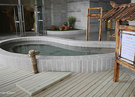 牡丹源温泉小镇