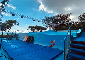 双月湾万科-LOS MOON’S冲浪吧