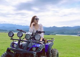 清远石角墟渡口沙滩车