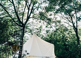 成都游牧巴士露营地