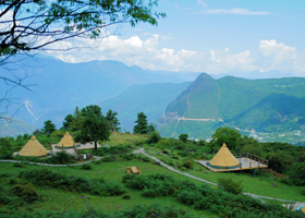 星奢·轻和露营地