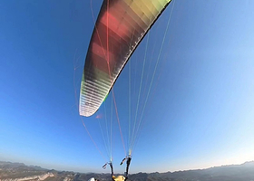 飞恩特滑翔伞飞行营地