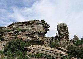 宝山罕苏木墓群