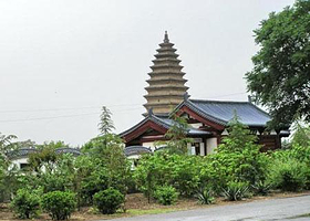 宝轮寺塔