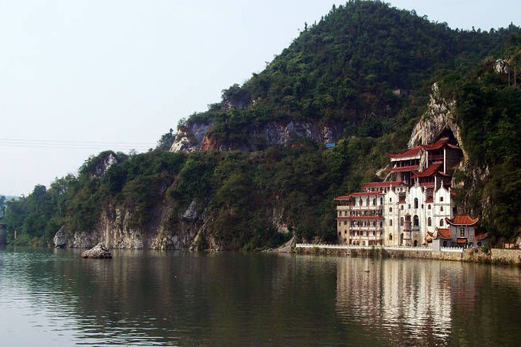 大岗山观音岩旅游