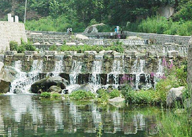 碓臼峪民俗度假村