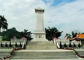 白沙起义纪念碑