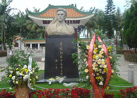 李硕勋烈士纪念亭