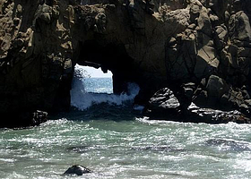 海蚀洞