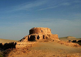 热瓦克佛教遗址