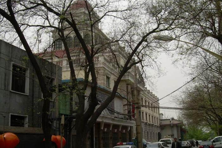 东交民巷使馆建筑群旅游