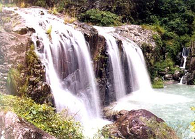 百丈飞云湖风景名胜区