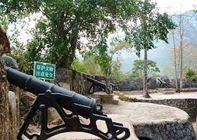 金鸡山古炮台
