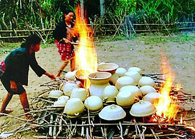 那里村原始制陶