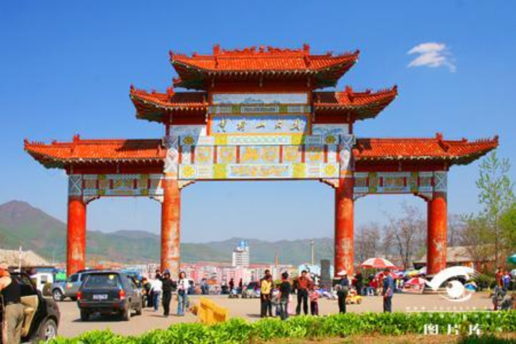 黄椅山山门旅游