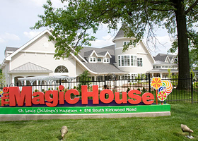 夏普神奇电影屋和游戏厅