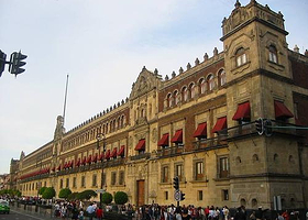 墨西哥城国家宫殿