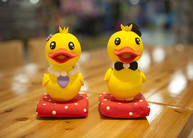 卖草莓的蝙蝠侠（新街口店）