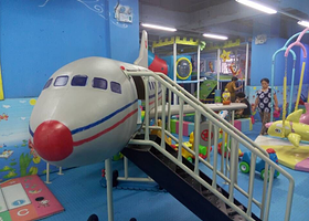 卡通爱乐园（桥头街店）