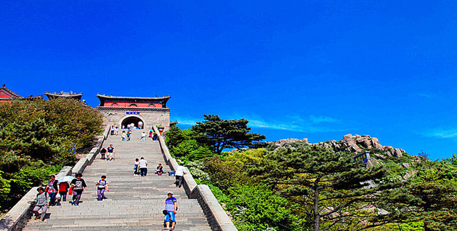 郑州起止,山东泰山双卧4日游,山顶住宿,观壮丽日出!