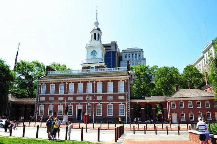 华盛顿特区 沃特金斯峡谷 尼亚加拉瀑布 多伦多 千岛 渥太华 魁北克