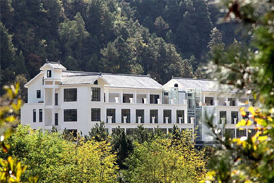 黄陵国家森林公园轩辕养生谷酒店住宿1晚 双人黄陵国家森林公园门票